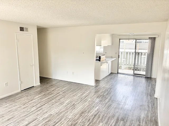 505 Sunflower Ave #C — Photo 1