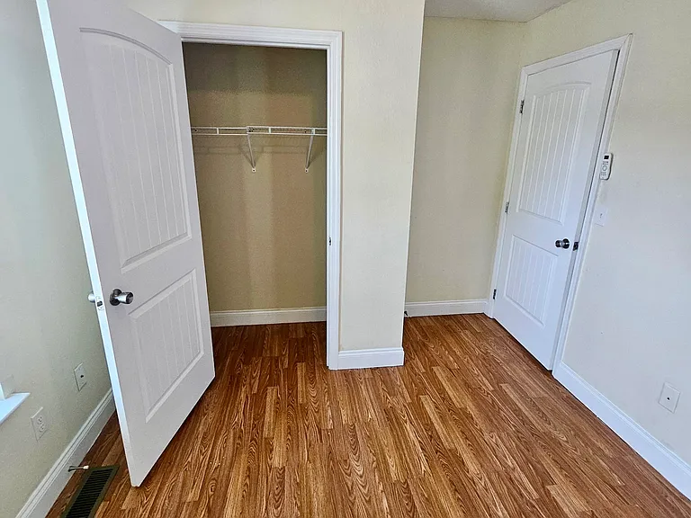 1757 Broadway St #2 — Photo 15