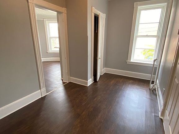 4th image of 74 Carson Ave Floor 2