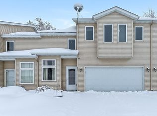 804 1st St NW, New Prague, MN 56071
