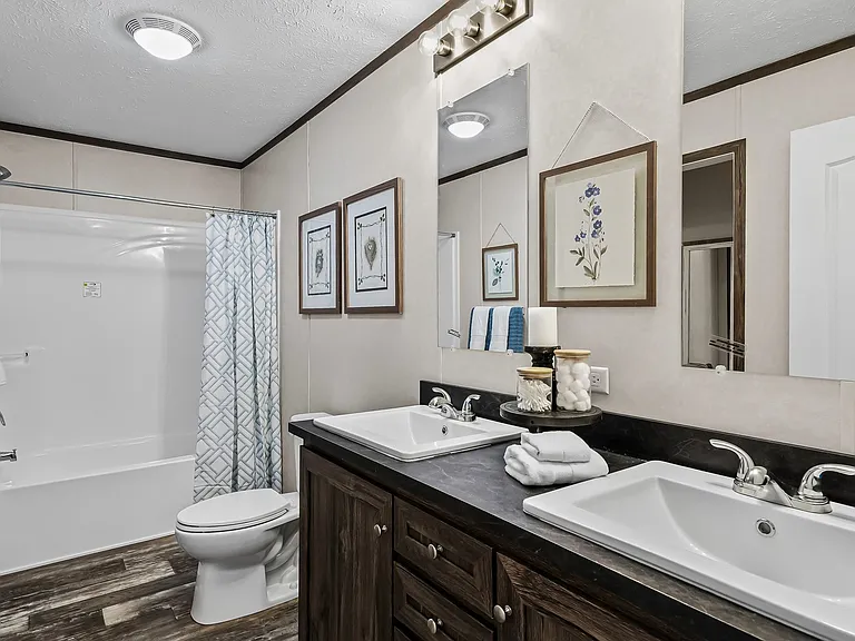 Westbridge Manor — Photo 119