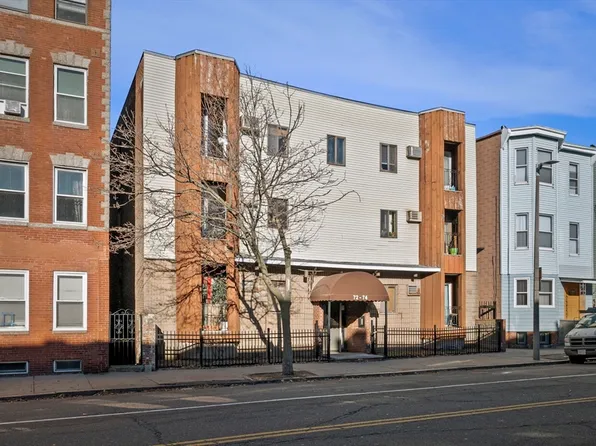 72-74 Chelsea St Unit 4, East Boston, MA 02128