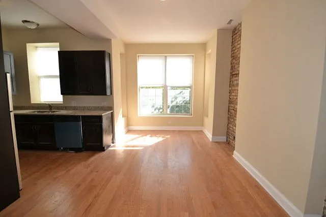 1738 W Huron St #F3 — Photo 5