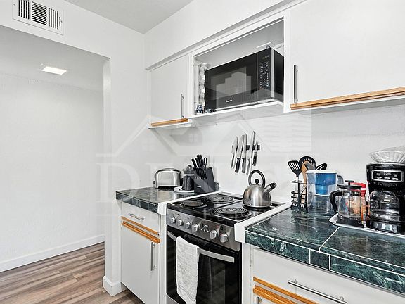 5th image of 3313 N 68th St Unit 229E