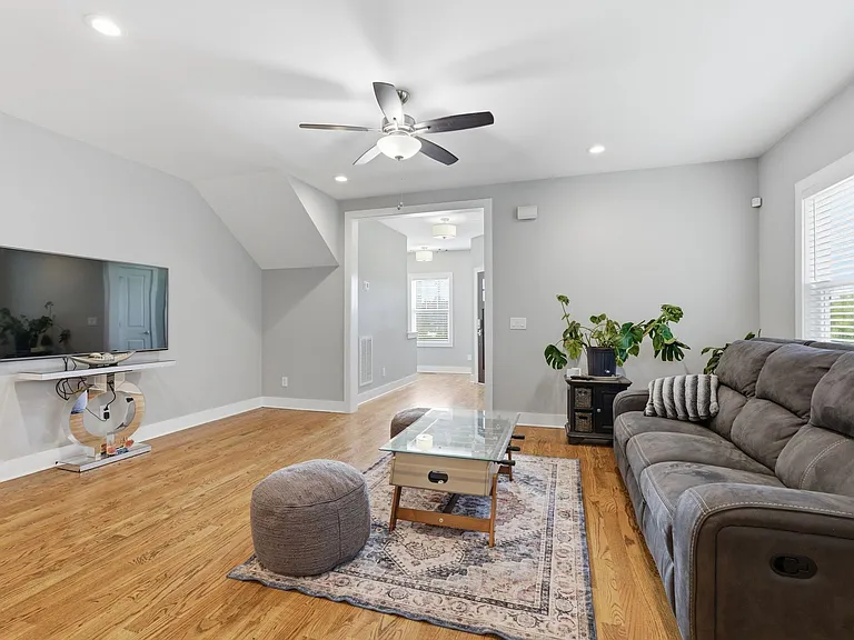 3813 Dr Walter S Davis Blvd — Photo 12