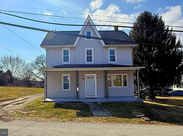 11 Newport Ave, Parkesburg, PA 19365