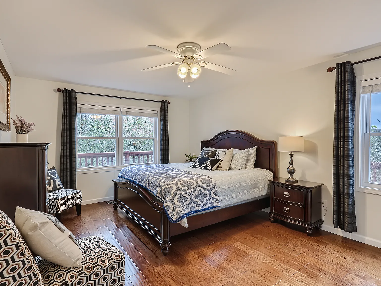 5 bed, 4508 sqft, $9,000 — Photo 4