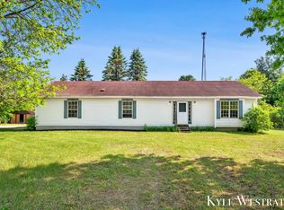12790 Seventeen Mile Rd NE, Gowen, MI