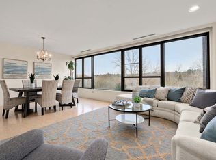 210 Nahanton St APT 418, Newton, MA 02459