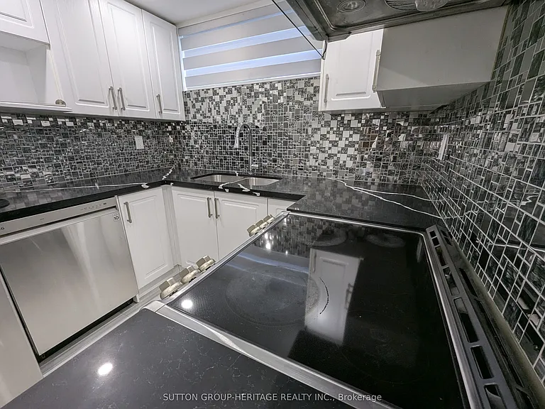2 Doerr Rd #BASEMENT — Photo 14