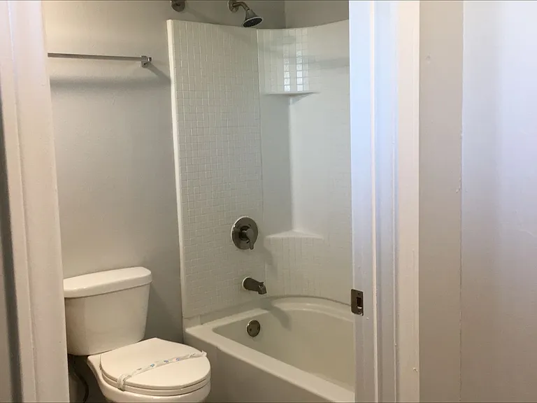 Villa Del Sol Apartments — Photo 41
