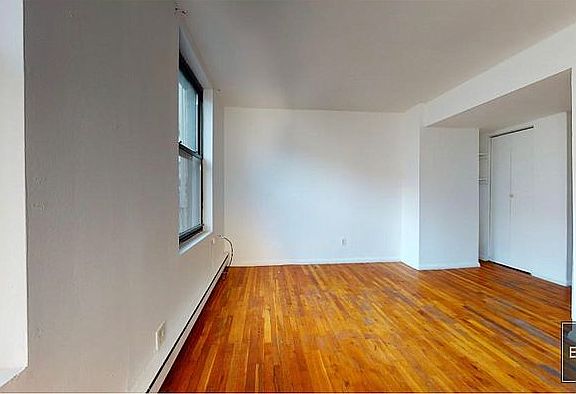 3rd image of 366 W 23rd St APT 4W