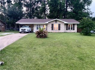 218 Spencer Dr, Pineville, LA 71360