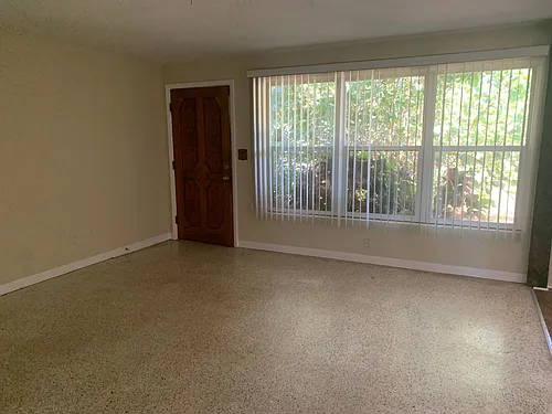 718 Jane Ave Photo 1