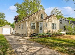 546 Cutler St, Waterloo, IA 50703