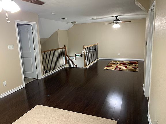 2nd floor living area