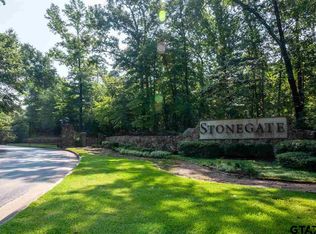 3030 Stonegate Blvd, Tyler, TX 75703