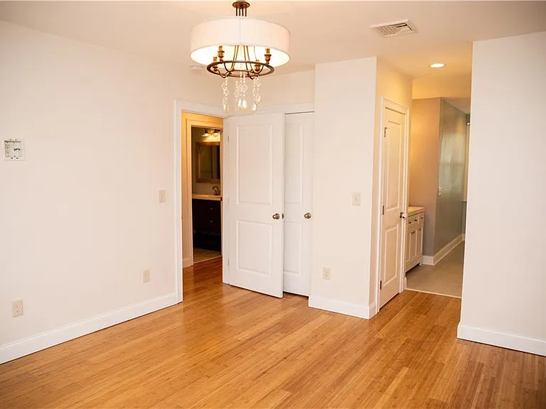 11 Nobert St #B — Photo 15