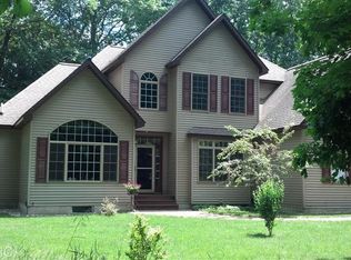 14019 River Rd, Brethren, MI 49619