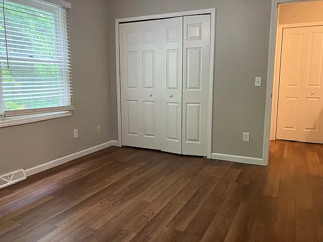 451 Robinhood Dr — Photo 28