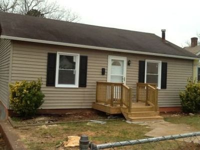2906 Woodleigh St, Winston Salem, NC, 27127
