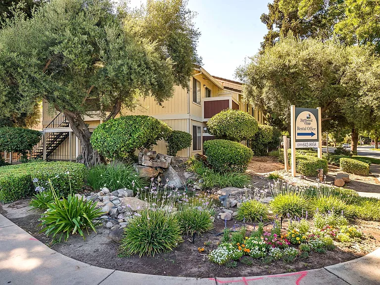 255_Snowhaven_Ct_ Merced California 44