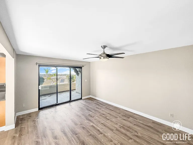 7320 Park Ridge Blvd #114 — Photo 3