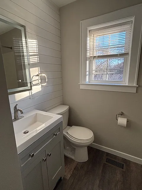 3 bed, 1300 sqft, $1,500 — Photo 4