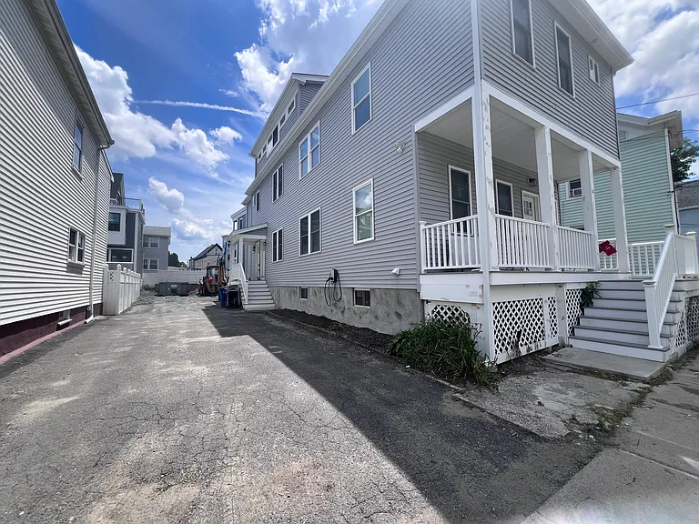 18 Autumn St — Photo 19