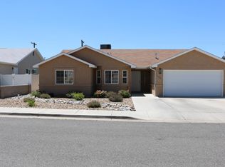4201 Azalea St, Farmington, NM 87402