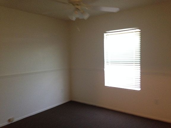 3rd image of 12596 Jackson Heights Dr