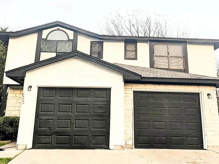 6711 Gold Moss Cv #B — Photo 1