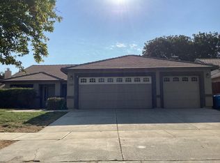 1320 Jodi Dr, Yuba City, CA
