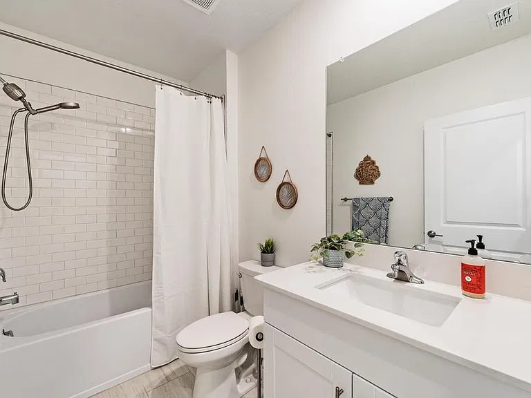 11298 Radiant Shore Loop — Photo 9