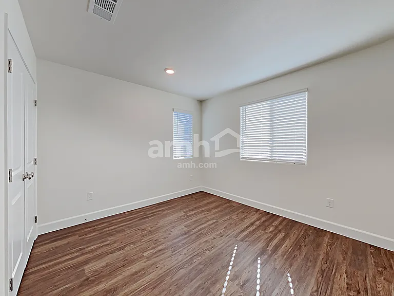 331 Cape Seville Pl — Photo 13