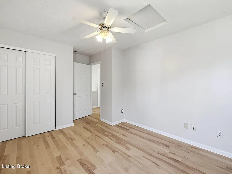4029 Orchard Lake Dr — Photo 23