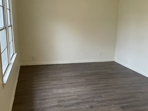 1913 S 19th St, Temple, TX 76504