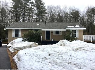 15 Evergreen Dr, Freeport, ME 04032