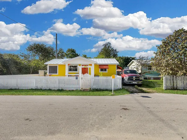 31240 Avenue D, Big Pine Key, FL 33043