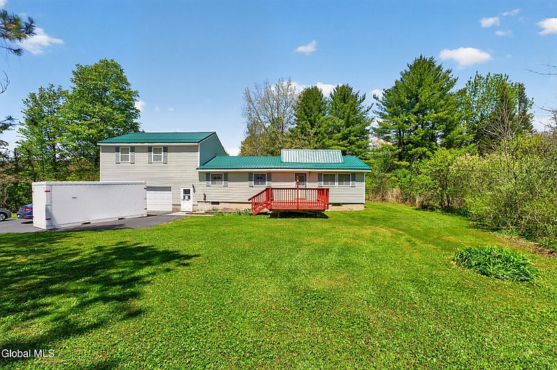 3rd image of 870 Muselbeck Road