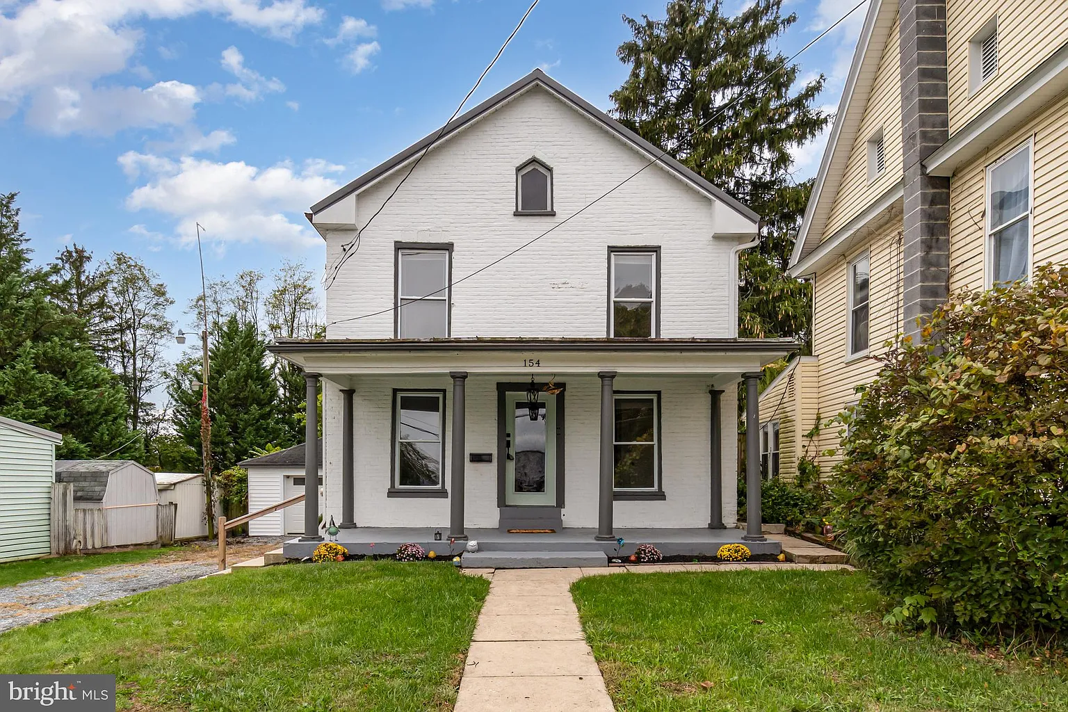 154 W Main St photo 1