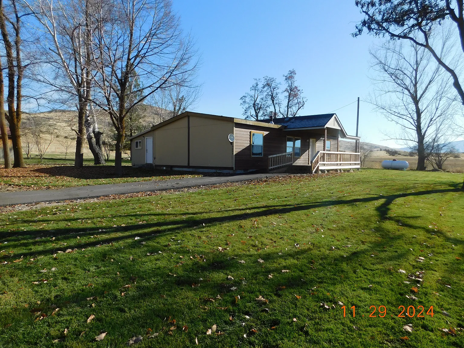 3 bed, 1296 sqft, $2,750 — Photo 3