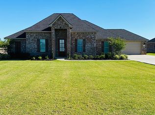 135 Carnation Dr, Ragley, LA 70657