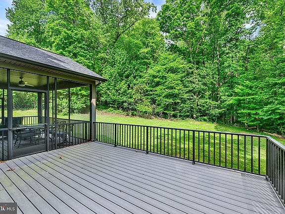 5th image of 11702 Huntsworth Ln