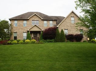 5502 Greenmont Ter, Vienna, WV