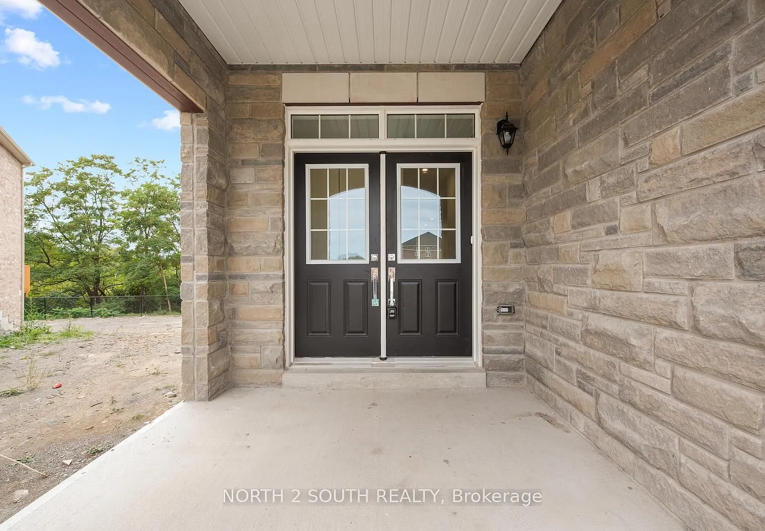 4 bed, $4,000 — Photo 4