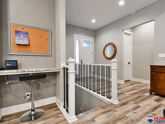 2nd image of 1203 Autumn Rd
