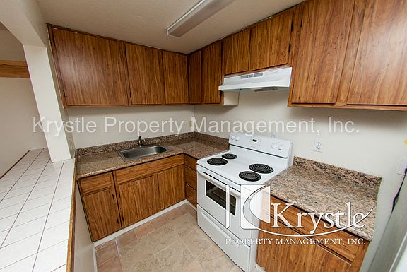 4th image of 210 Alabama St APT C