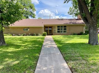 2243 Oakwood Ln, Abilene, TX 79605