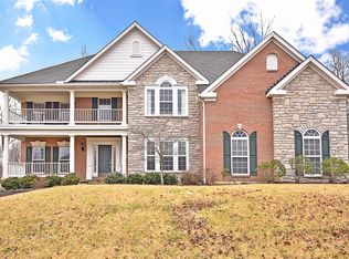 651 Polo Woods Dr, Cincinnati, OH 45244